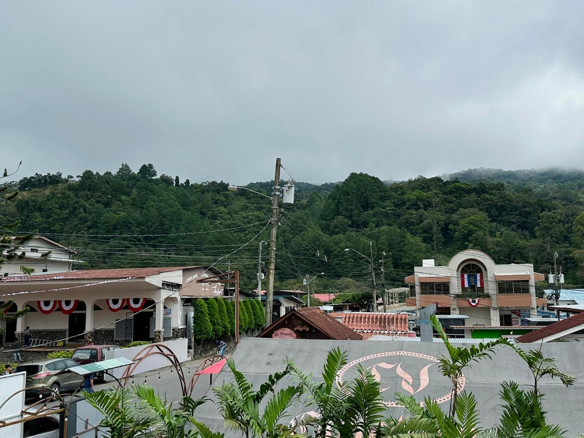 La Casa De Dona Cata Hotell Bajo Boquete Eksteriør bilde